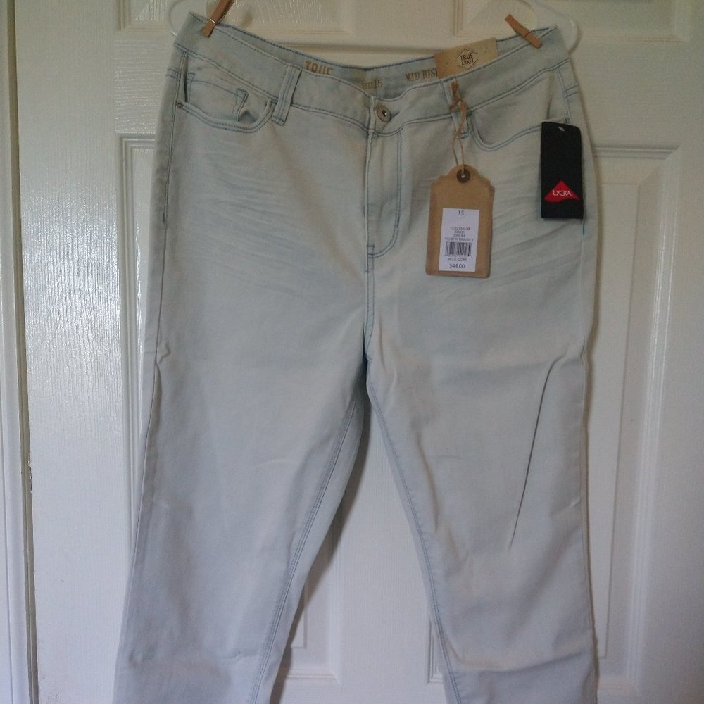 True Craft Mid-Rise Light Blue Skinny Jeans, size 15 short